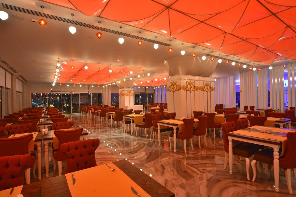 Azura Deluxe Resort & Spa เอาซัลลาร์ ภายนอก รูปภาพ